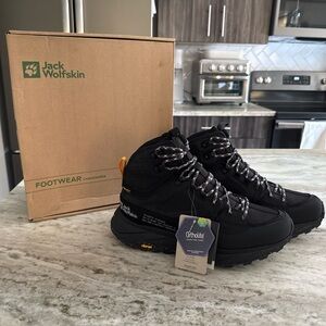 NIB Jack Wolfskin Terraquest Texapore Mid Hiking Shoe Black Men’s US 8.5 / EU 41